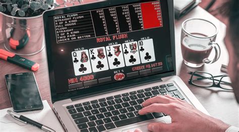 Exploring the Most Popular Poker Variants on Tomi Club